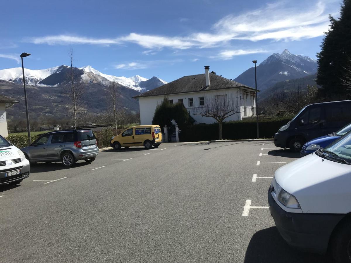 T2 * Lau-Balagnas